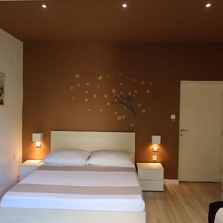 Apartment Šime - ZAD505 Sukošan Extérieur photo